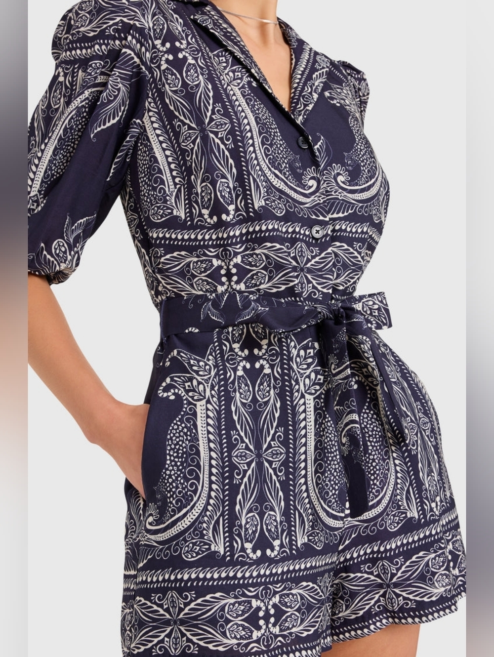 NWT Amanda Uprichard Lucia Short Sleeve Navy & White Romper - Sz Med - Picture 11 of 13